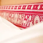 Marinella Garni بيت ضيافة